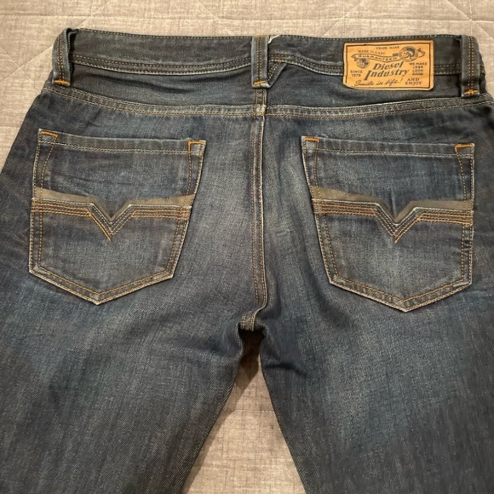 DIESEL Larkee 73n 30x30